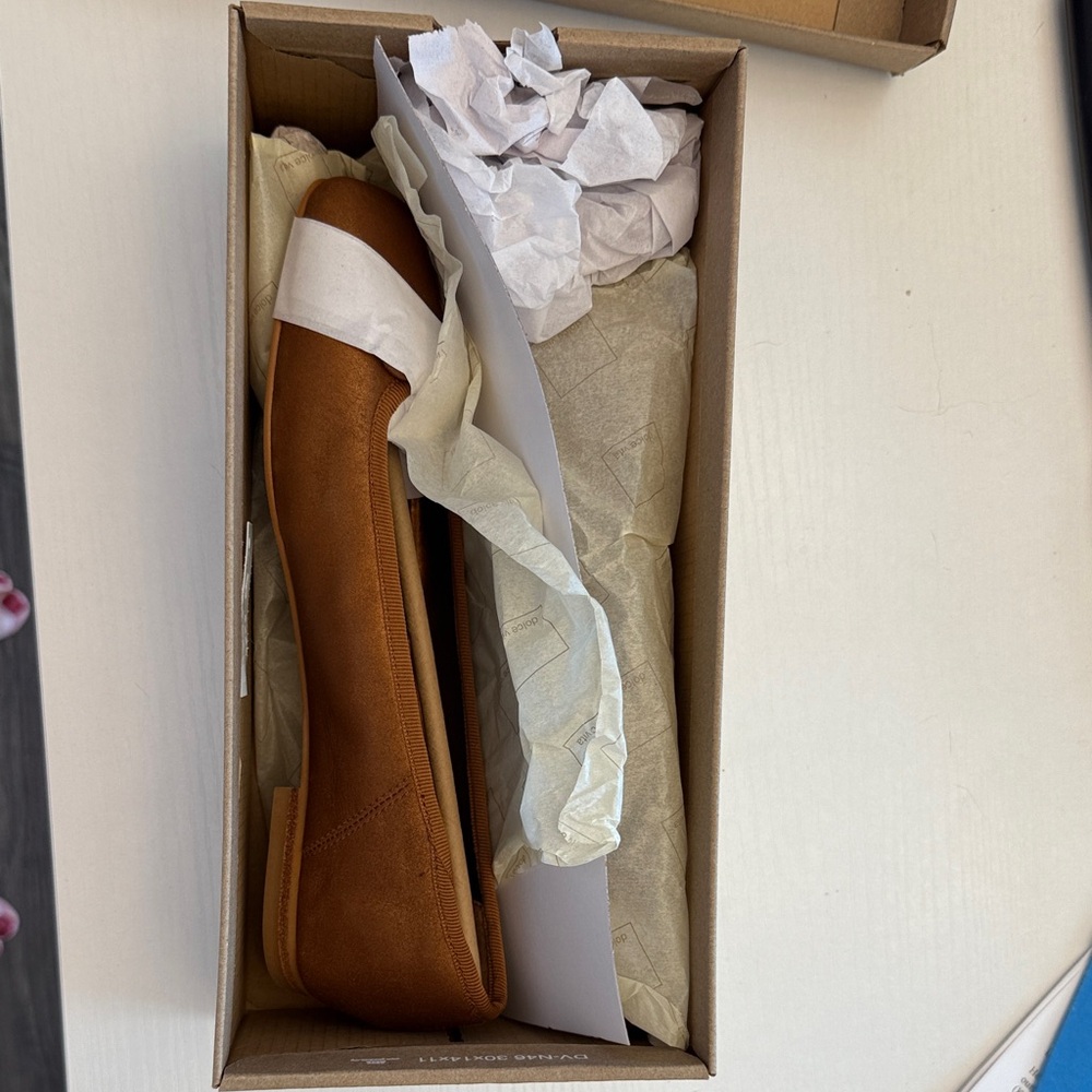 NIB Dolce Vita Anisa Copper Metallic Ballet Flats - Picture 8 of 12